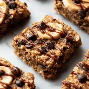 Peanut Butter Banana Chocolate Chip Oatmeal Bars