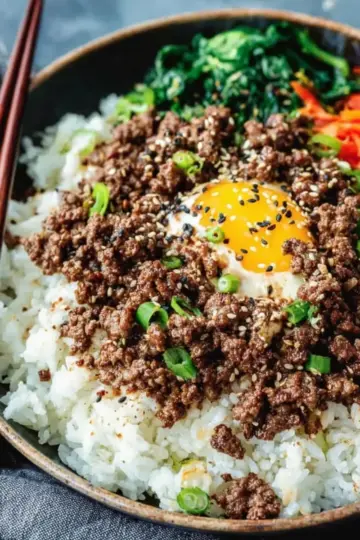 Korean Ground Beef and Rice Bowls