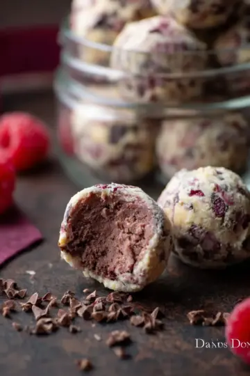 Raspberry Stracciatella Truffles