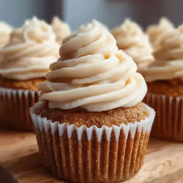 Banana Cupcakes with Cream Cheese Frosting