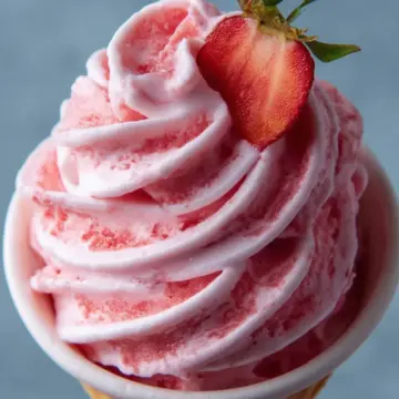 Strawberry Frozen Yogurt Recipe